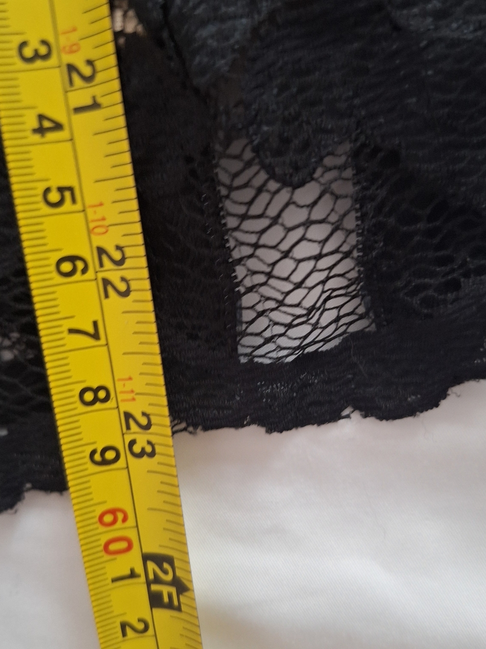 Cinema Etoile Vintage Black Lace Dual Layer Tan With Side Zipper Tank Top Size 6 - Picture 7 of 7